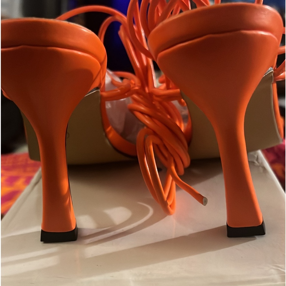 Open toe square heels - Picture 4 of 6
